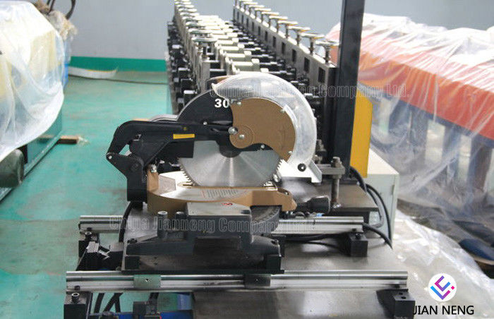 Rolo estrutural da estrada da estrada que forma a máquina para a fase da barreira 380V/50HZ3 do tráfego