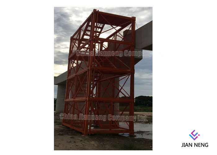 Tipo fechado escadas industriais de aço de aço da gaiola Q235 da escada de 4m*2m*2m