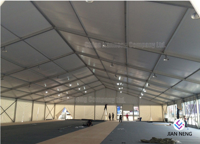 Barraca exterior impermeável luxuosa do dossel do PVC, grandes barracas do evento com quadro da liga de alumínio