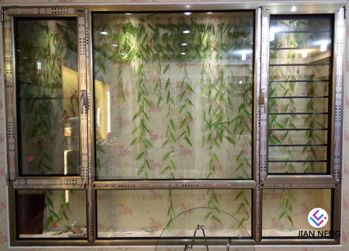 A isolação térmica 6063-T5 Windows de alumínio e as portas com segurança de aço inoxidável engrenam