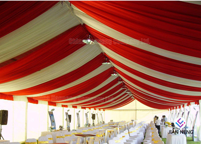 Famoso luxuoso fora das barracas do casamento com forro colorido das cortinas para partidos do evento