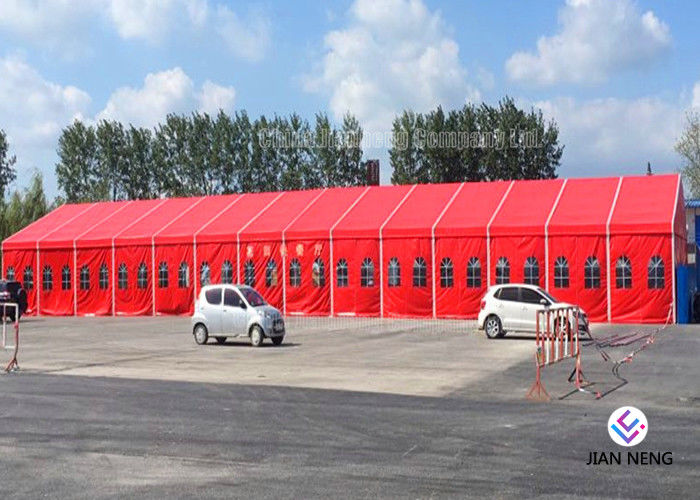 barraca do banquete de casamento da cor vermelha de 20x30m para 500 pessoas com cortina e forros