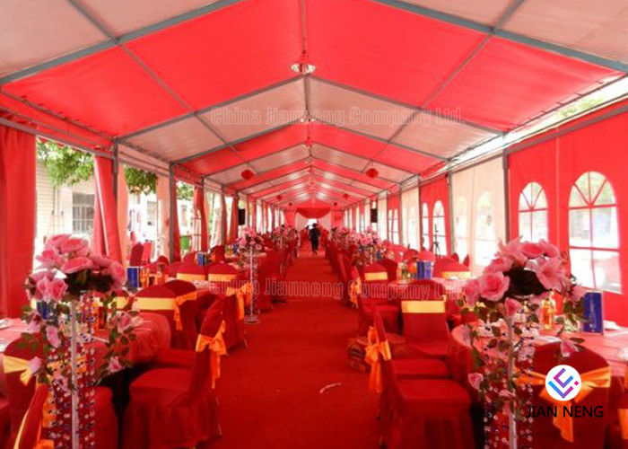 barraca do banquete de casamento da cor vermelha de 20x30m para 500 pessoas com cortina e forros
