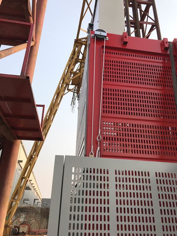 elevador gêmeo Sc200 200 da grua da construção da gaiola 3×1.5×2.2 de 50m